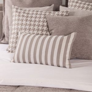 Capa de Almofada Riscas Branco HERITAGE